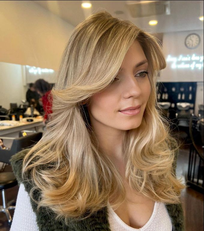 butterfly haircut thick wavy hair