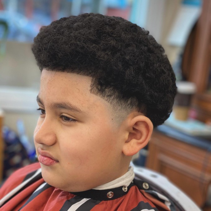 Blowout afro taper fade