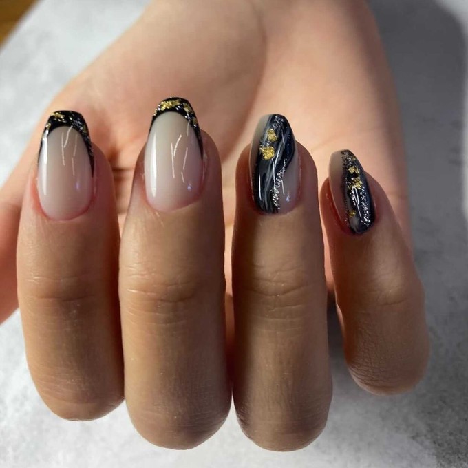 Glossy French Tips Black Design For Nude Nails