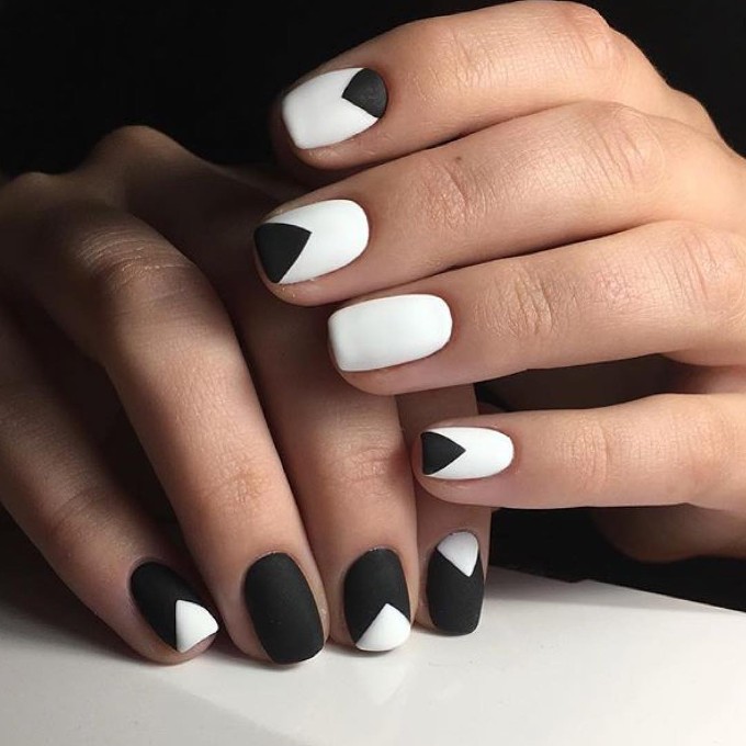 Simple Black and White Nails