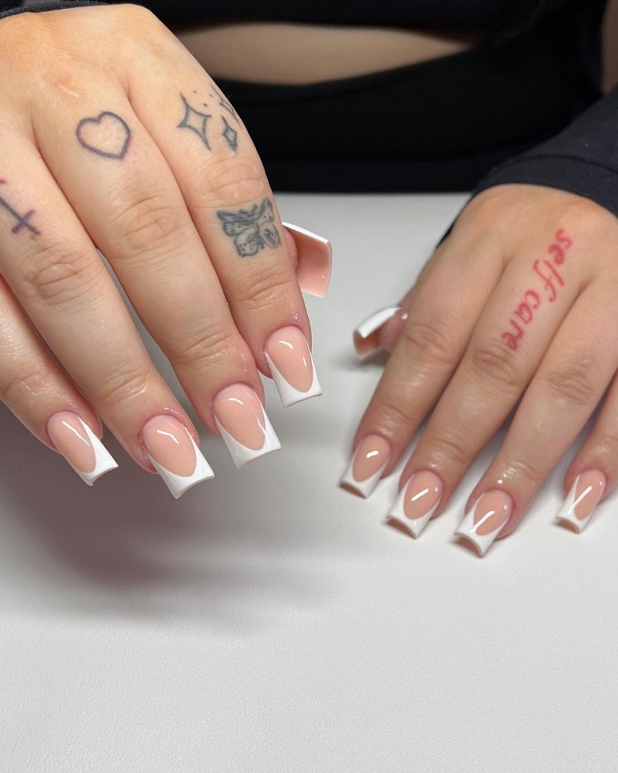 White French tip nails