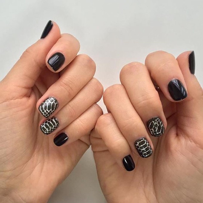 White lace on black nails