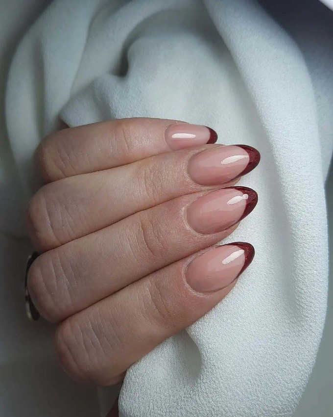 burgundy French tip nail designs