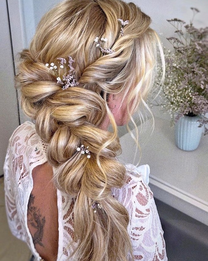 Bubble Ponytail with Floral Accessory