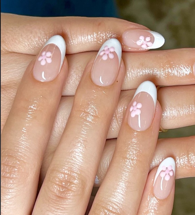 White French Tips Nails