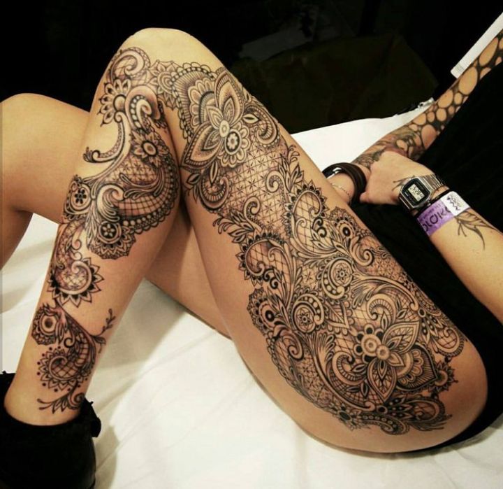 Henna Thigh Tattoos